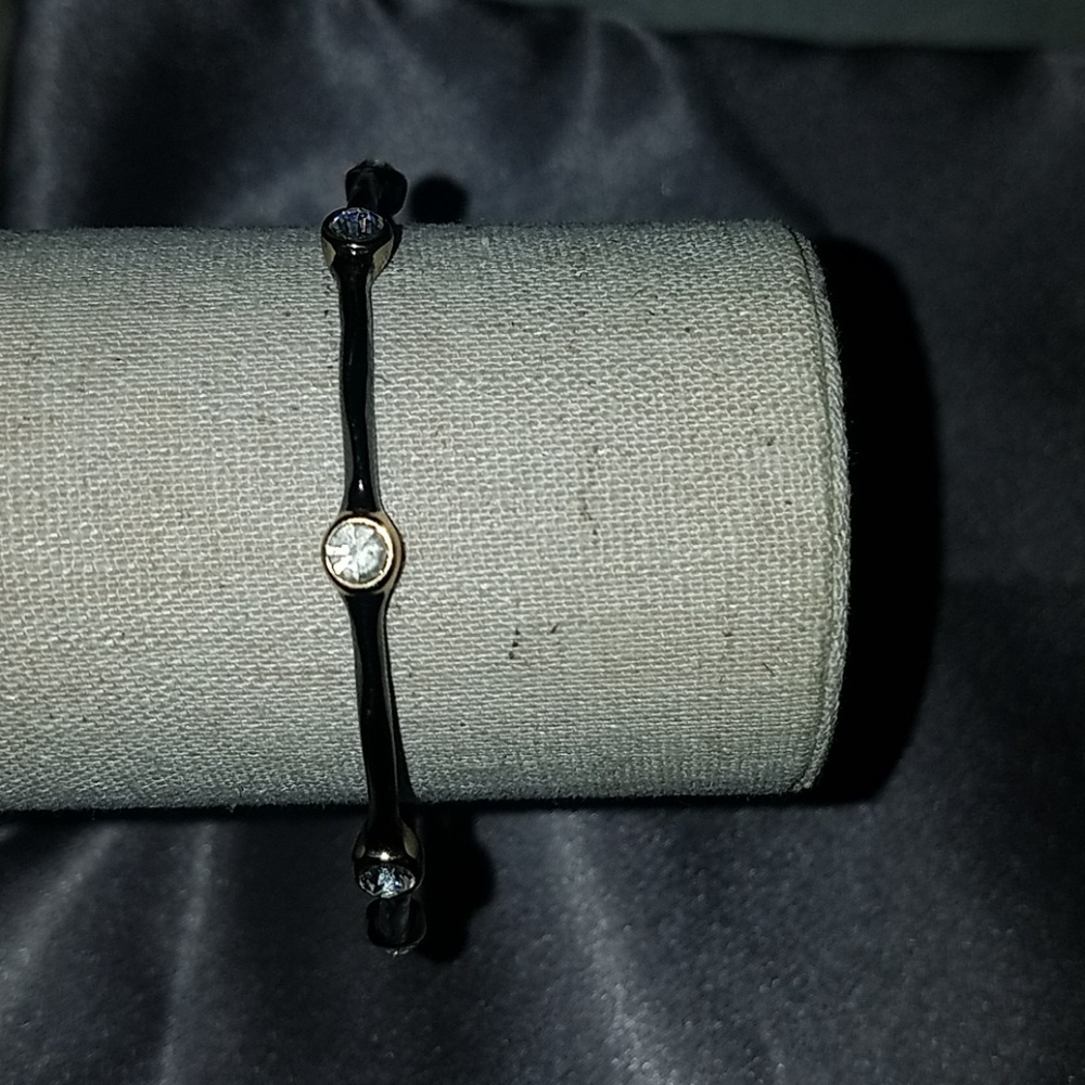Stella and Dot Bangle